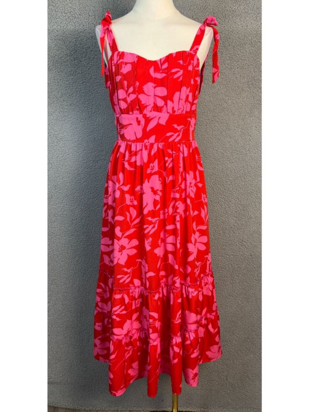 Berylove  Women's Floral Midi Dress Tie Straps Tiered Skirt Multi Size M NWT's.